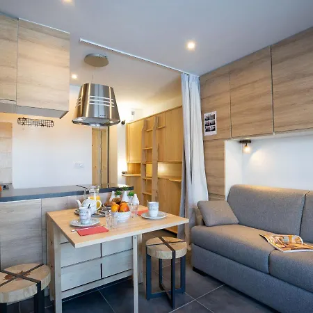Le Curling B - Val Claret-39 By Interhome